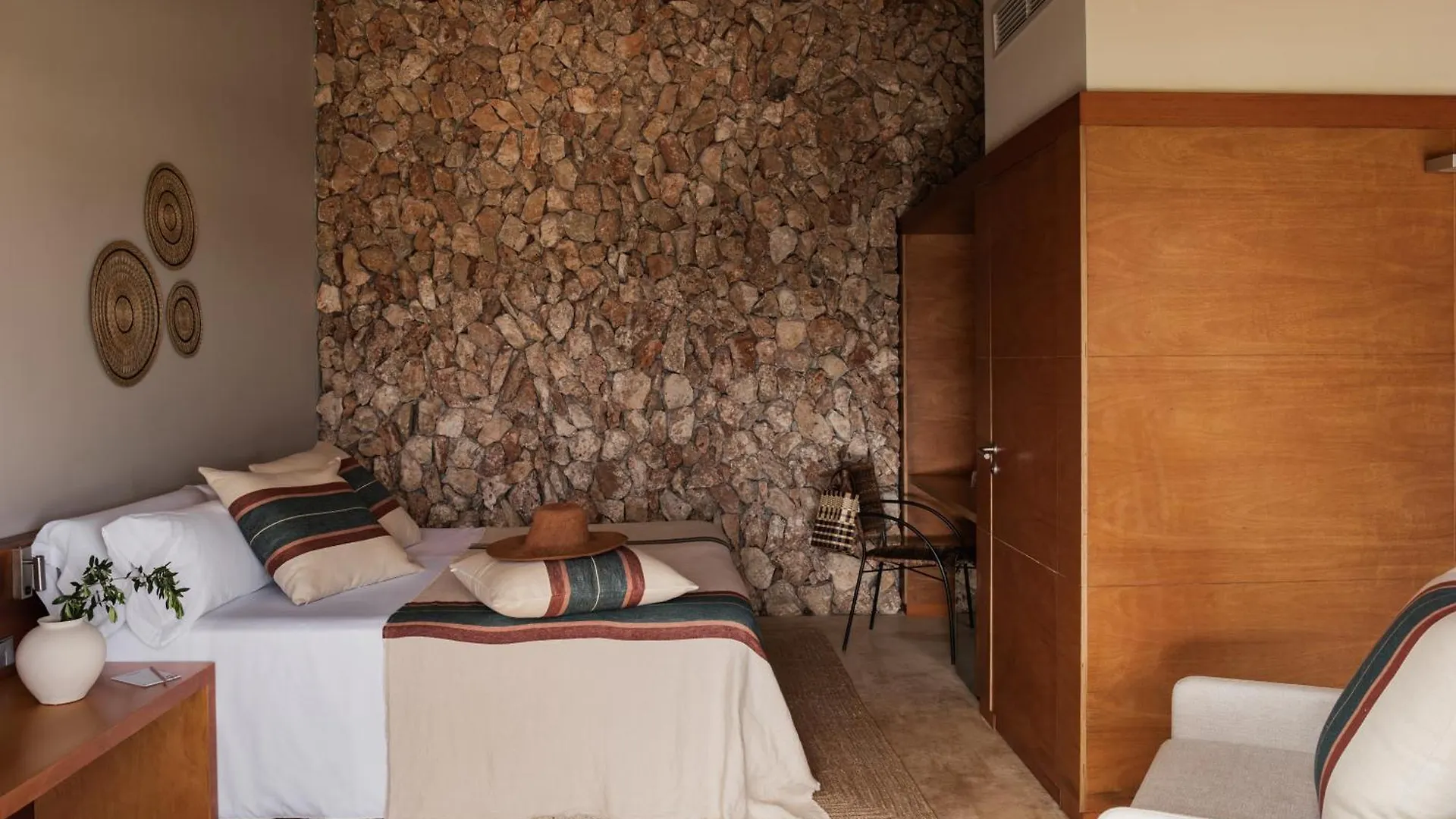 Binissaida Boutique Hotel Es Castell  Spain